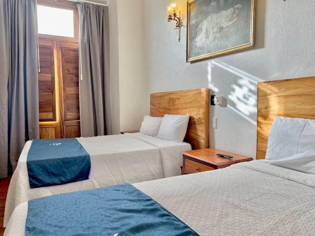 Hotel Frances Guadalajara Eksteriør bilde