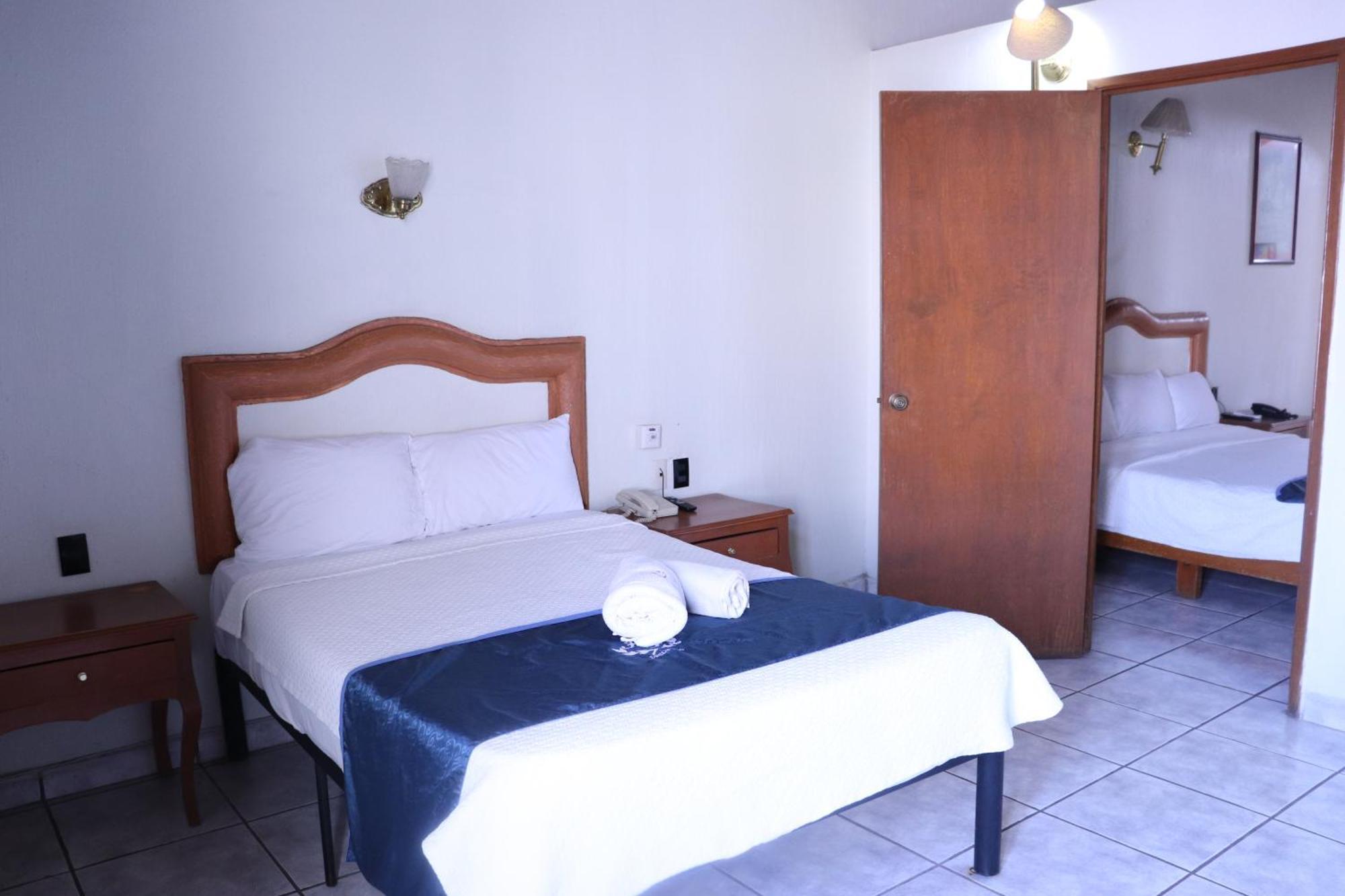 Hotel Frances Guadalajara Eksteriør bilde