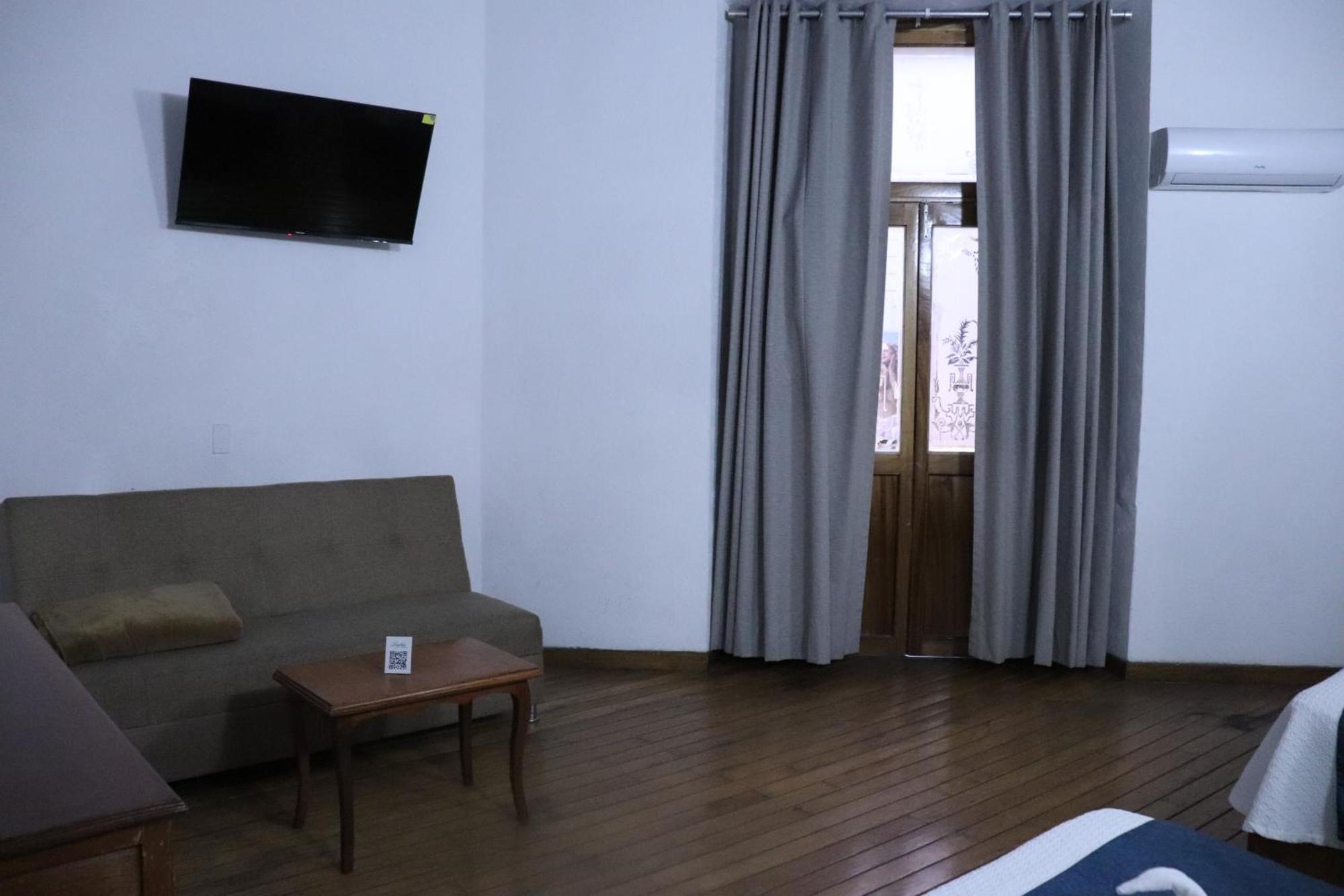 Hotel Frances Guadalajara Eksteriør bilde