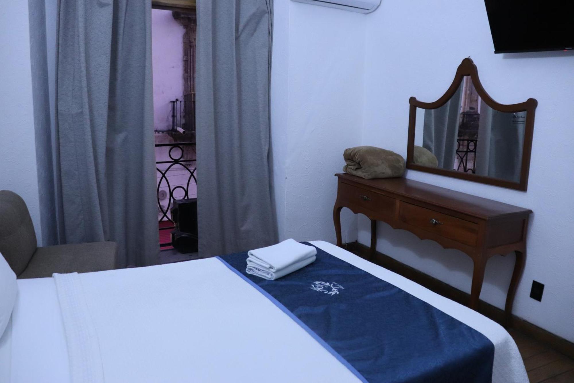 Hotel Frances Guadalajara Eksteriør bilde